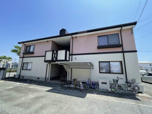 建物外観　積水ハウス施工の賃貸住宅【シャーメゾン】です♪