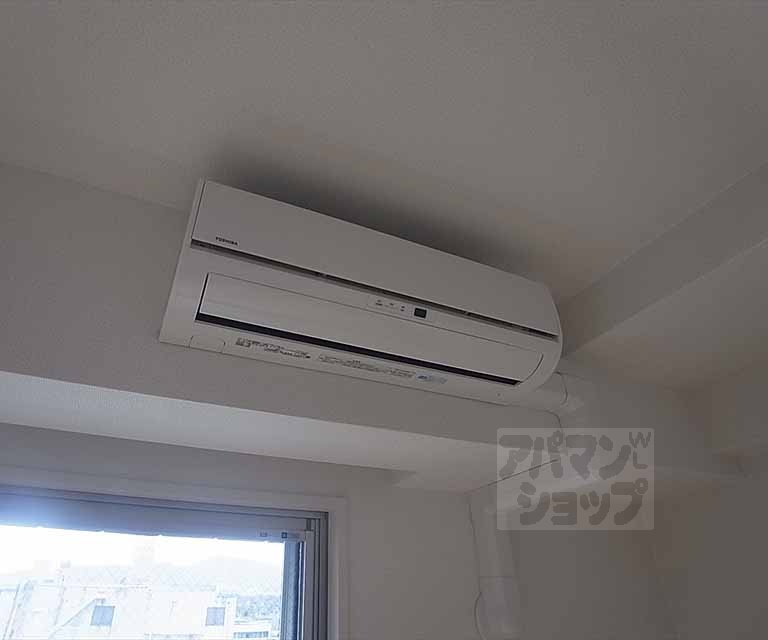 その他設備　エアコン装備