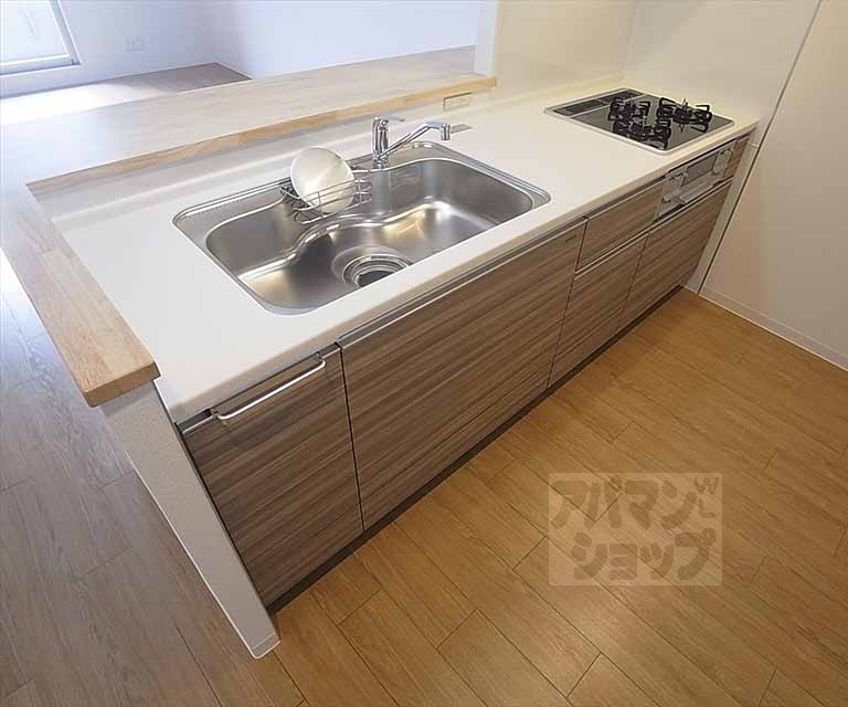 キッチン　システムキッチン装備