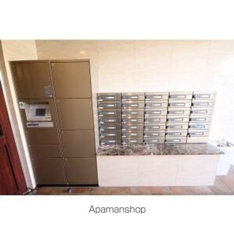 ロビー　ロビー