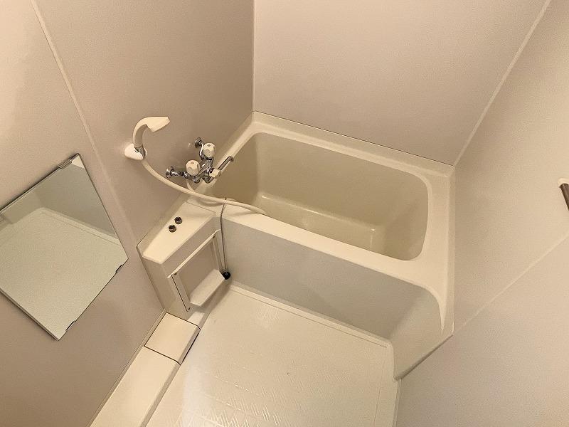 バス・シャワールーム　浴室