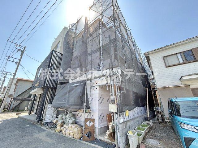 建物外観　※パース