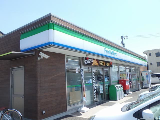 コンビニ　ファミリーマート春日井高山町店（コンビニ）まで183m