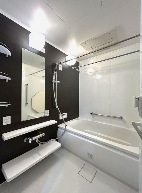 バス・シャワールーム