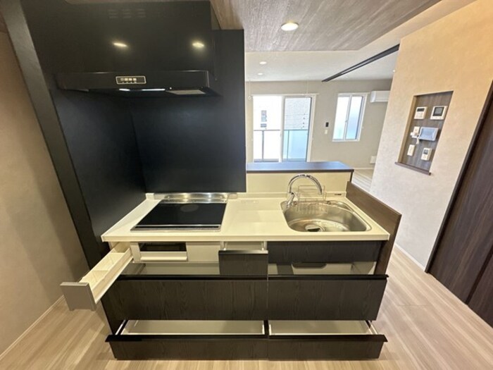 キッチン　キッチン収納