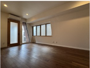 居室・リビング　居間