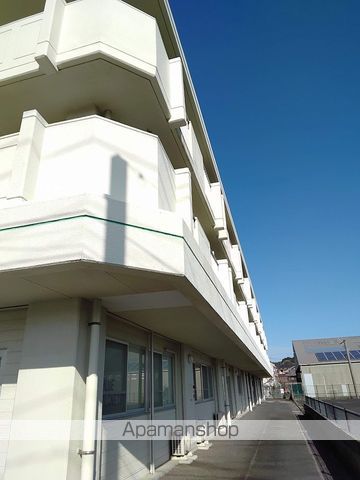 冨田ビルの外観写真