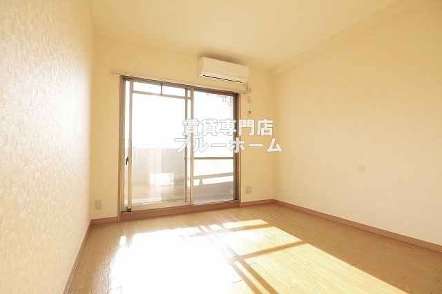 その他　別角度からの洋室！