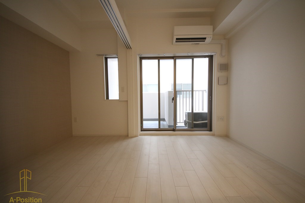 居室・リビング　セレニテ難波ミラク弐番館