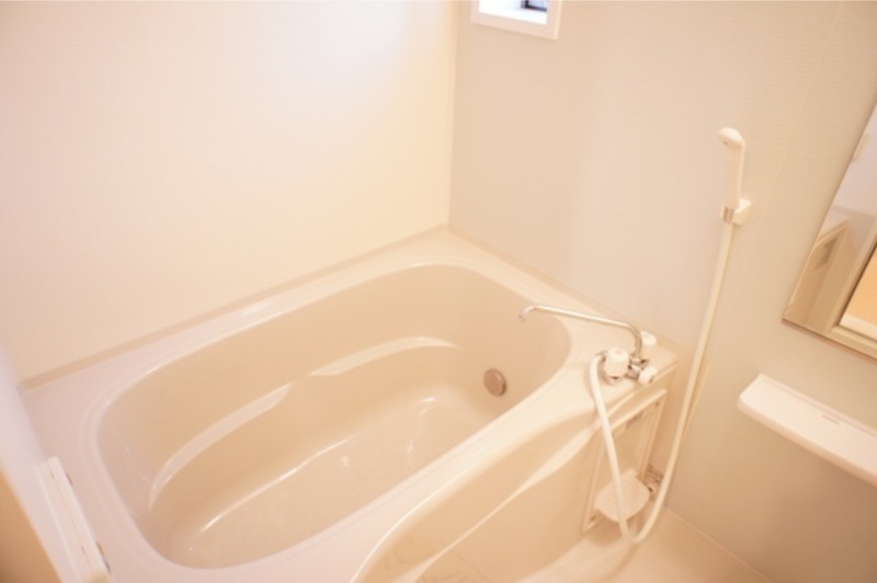 バス・シャワールーム　図面と現状が相違がある場合には現状を優先．．．