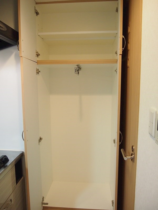 収納　クローゼット