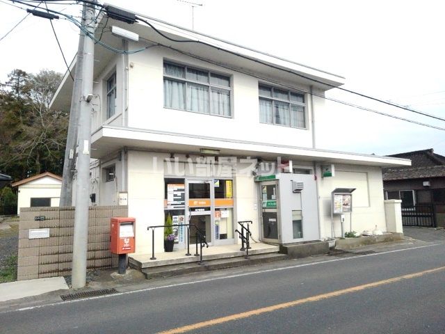 郵便局　黒子郵便局（郵便局）まで416m