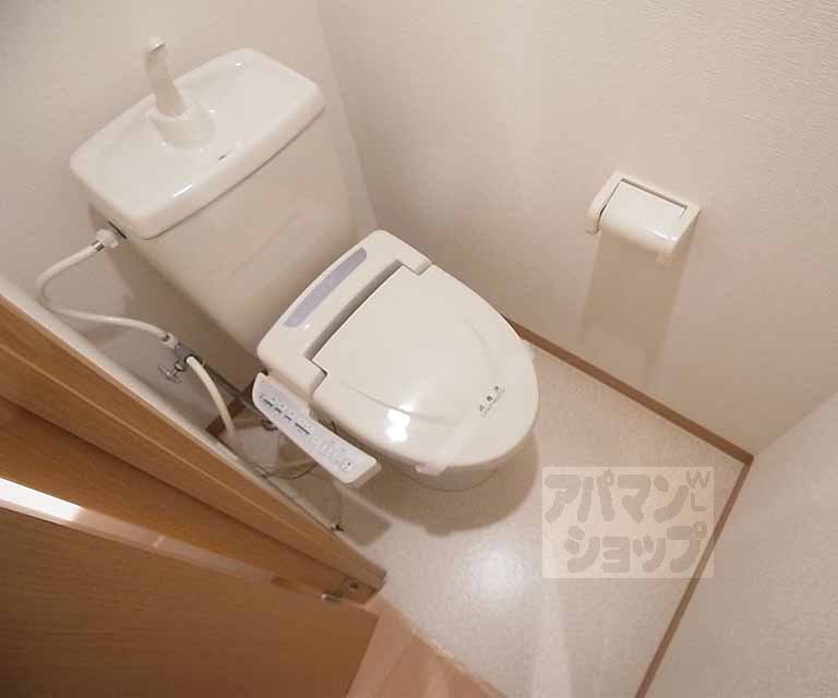 トイレ　ウォシュレット装備