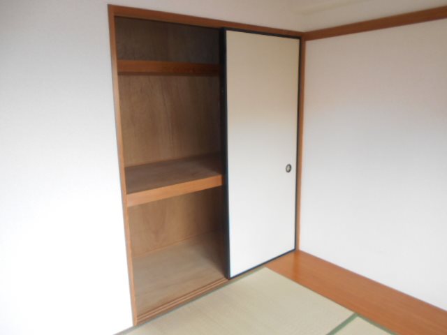 その他　和室　押入