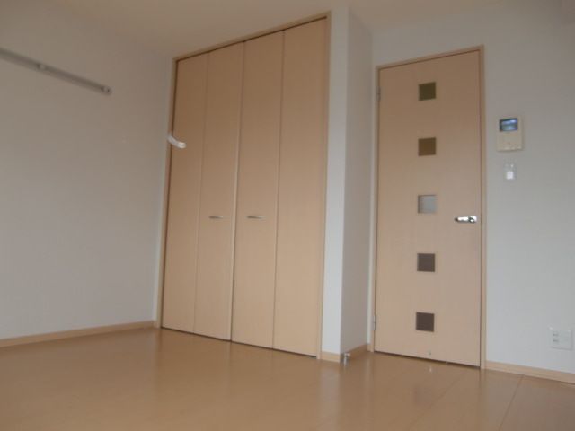 居室・リビング　明るいお部屋ですよ。