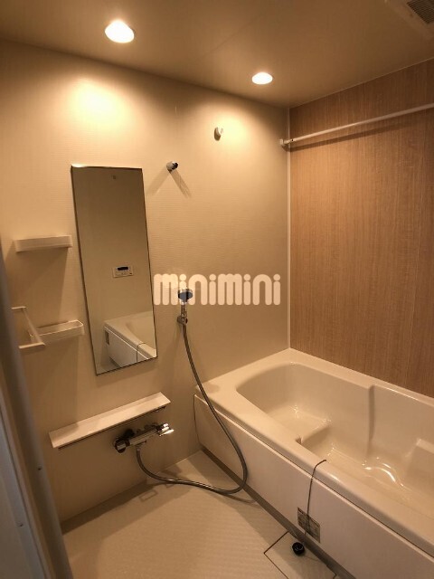 エトワール Cの風呂写真