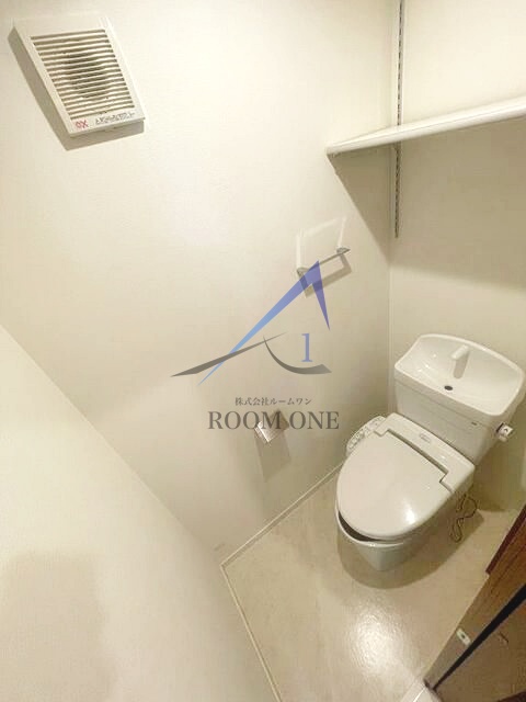 トイレ　トイレです。