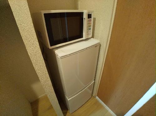 その他設備　電子レンジと冷蔵庫