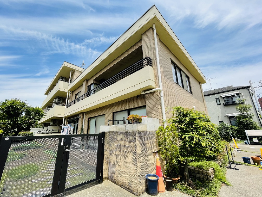 建物外観　ミニミニグループ管理の駅近オートロック付きマンション