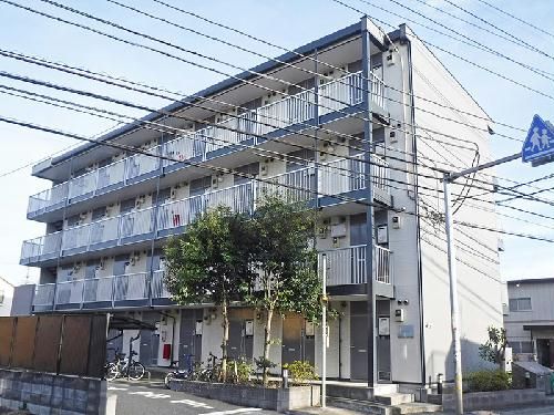 レオパレスブリリアントの外観写真