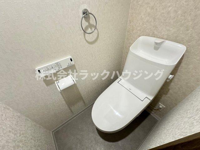 トイレ　【お部屋さがしはラックハウジングにお問合せ下さいませ♪】