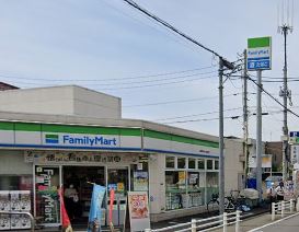 コンビニ　ファミリーマート 武蔵野中央公園前店（コンビニ）まで265m