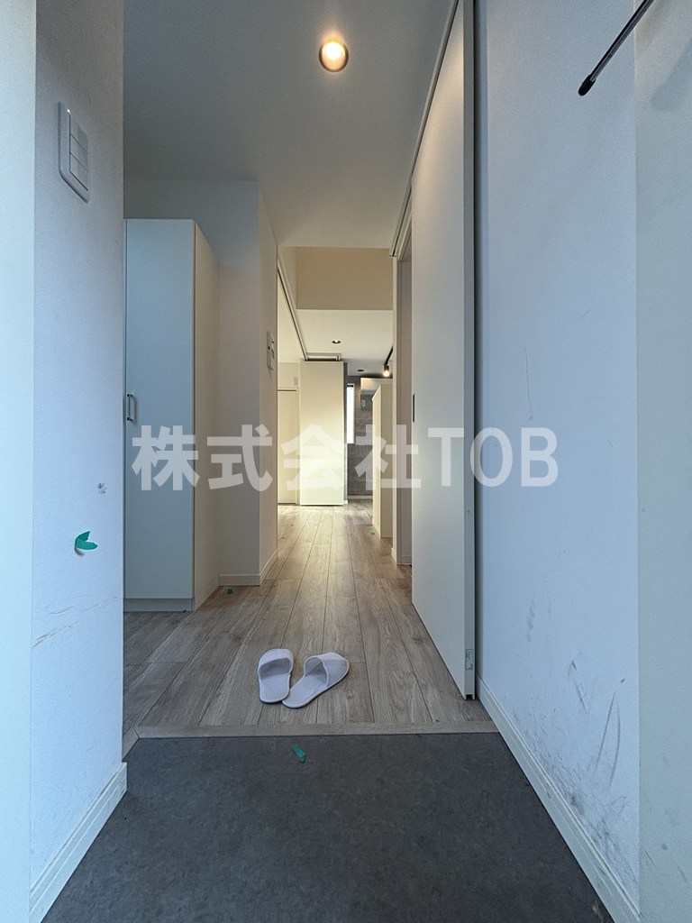 玄関　※別部屋参考写真※