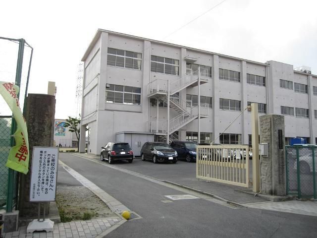 小学校　岩倉市立　岩倉南小学校（小学校）まで450m