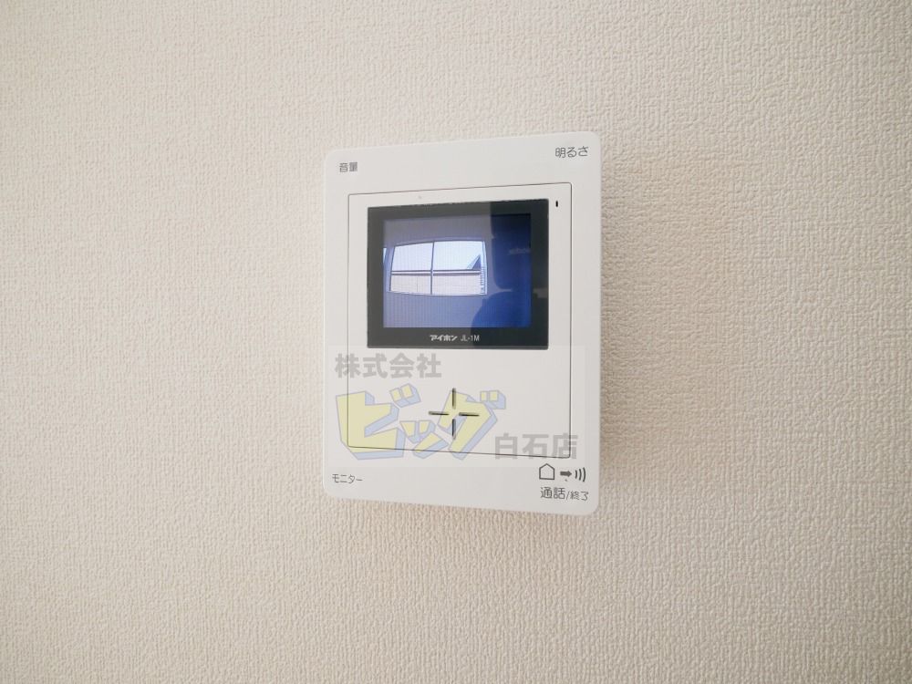 セキュリティ　防犯面で安心のＴＶモニターホン設備が付いています♪