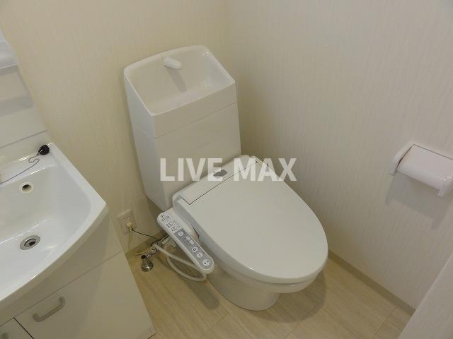 トイレ　※別部屋のお写真になります