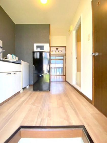 玄関　※別部屋の写真です