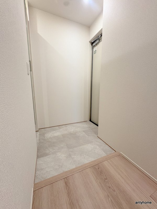 WEALTH JOTO IIの玄関写真