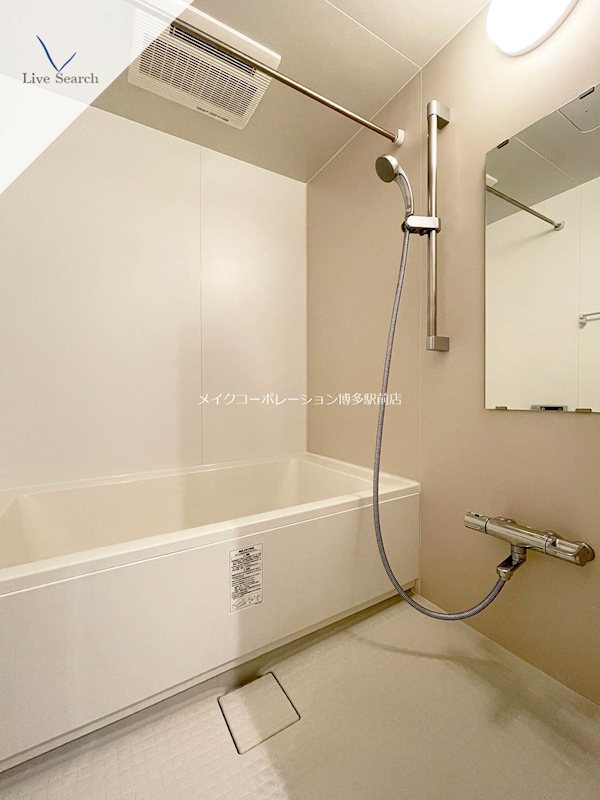 バス・シャワールーム　※入居中の為別部屋写真使用現状優先
