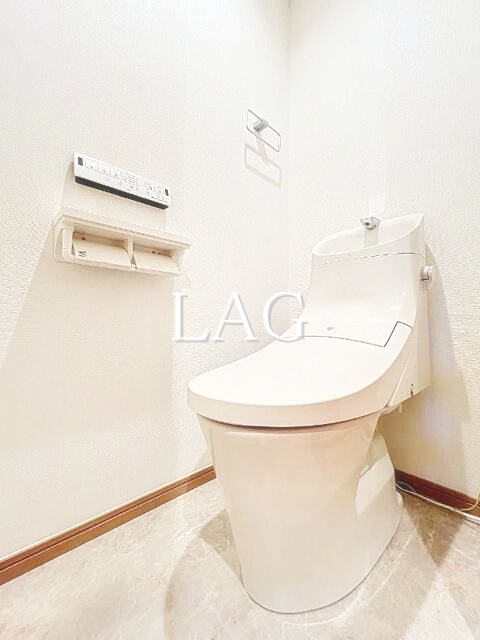 トイレ　トイレです。