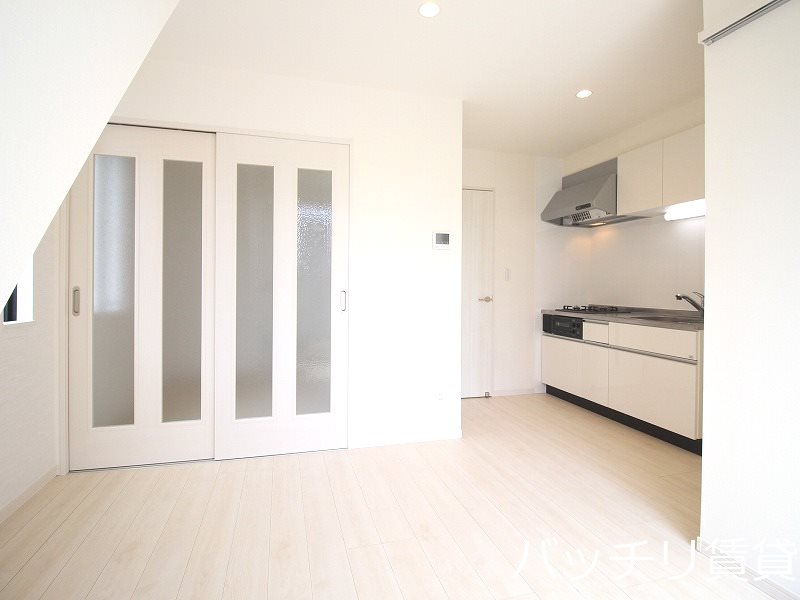 居室・リビング　同型タイプの為、現状を優先いたします