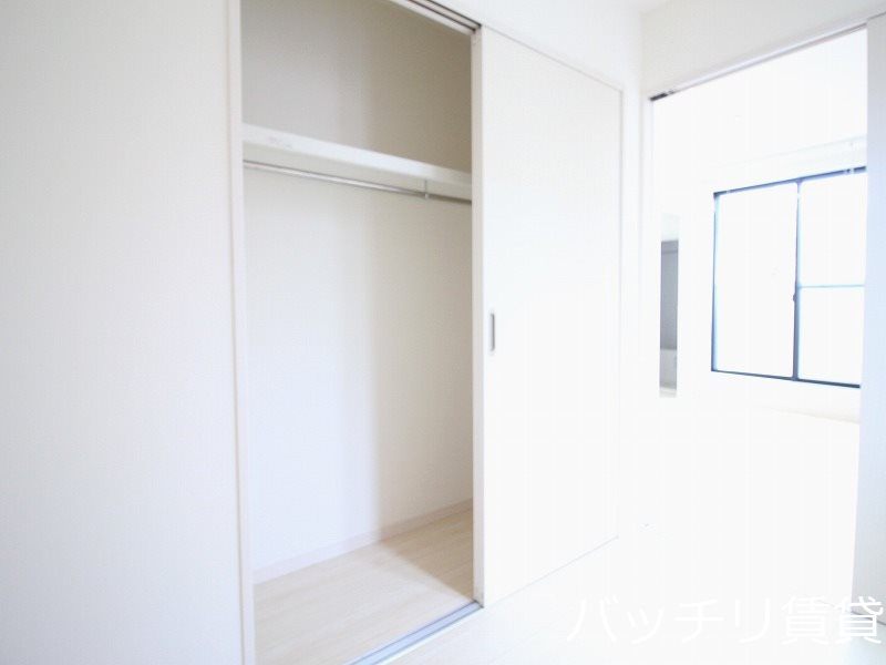 収納　同型タイプの為、現状を優先いたします