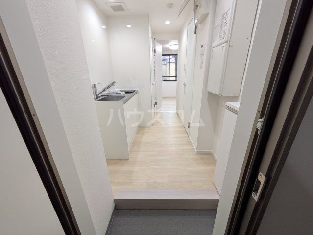 Lotso亀有の玄関写真
