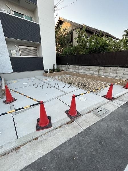 駐車場　敷地内駐車場！