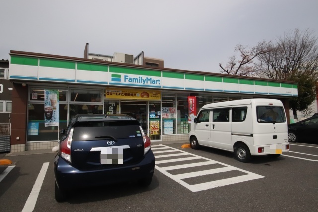 コンビニ　ファミリーマート 守山森宮町店（コンビニ）まで600m