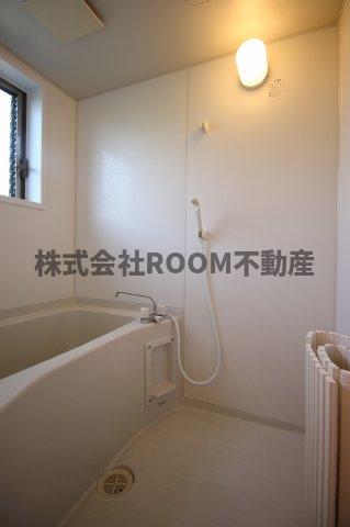 バス・シャワールーム　お風呂で日々の疲れを落としましょう