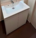 洗面設備　使いやすい独立洗面台です