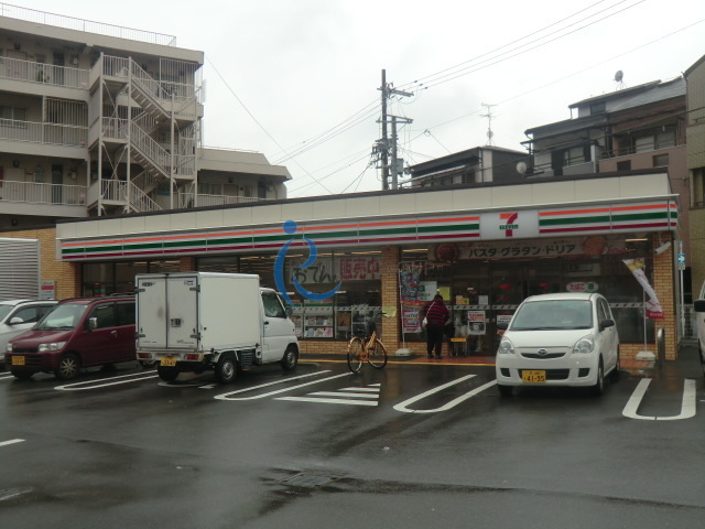 コンビニ　セブンイレブン大阪中川3丁目店（コンビニ）まで192m