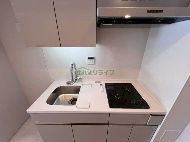 キッチン　※参考写真です。同じ間取りの別部屋になります。