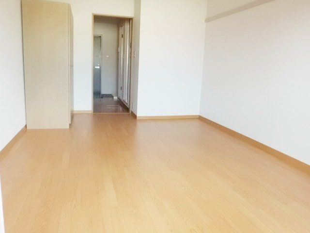 バードヒルズの居間写真