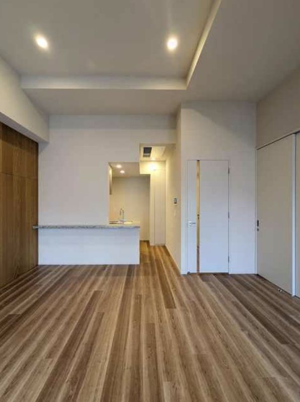 ＪＲ山手線 田町駅 徒歩9分 9階建 築2年の居間写真