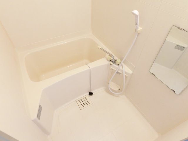 コンフォール東山の風呂写真
