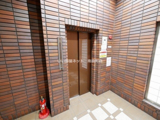 メゾンエルミタージュの外観写真