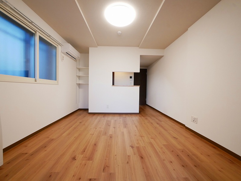 居室・リビング　温かみのある内装のお部屋です♪