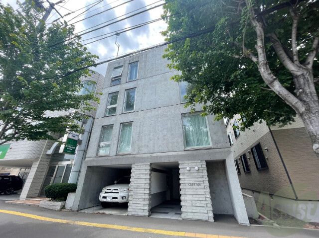 建物外観　札幌市中央区北９条西「ＣＲＥＳ９２０」