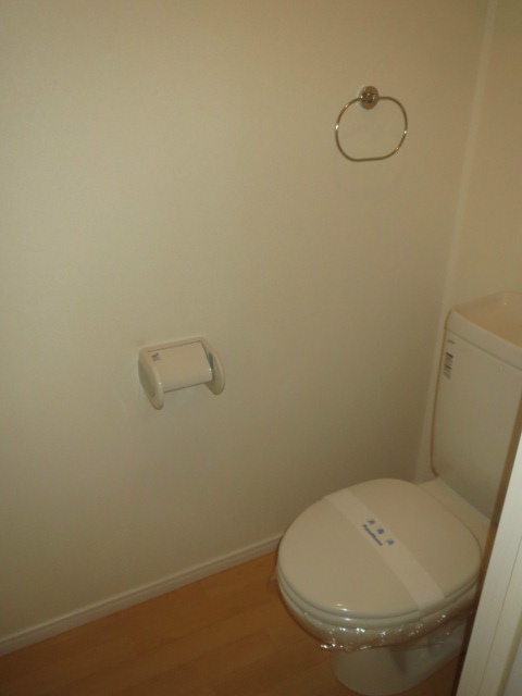 シンプルライフのトイレ写真
